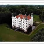 Am Schloss Hotel 3*