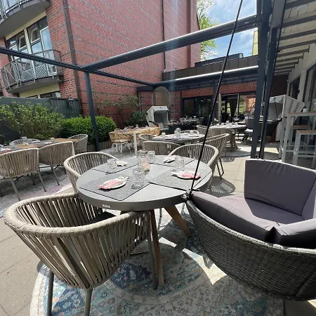 Am Schloss Ahrensburg