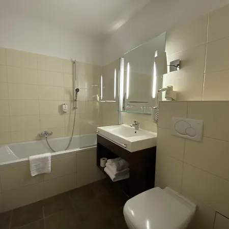 Am Schloss Ahrensburg