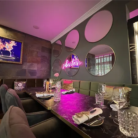 Am Schloss Ξενοδοχείο