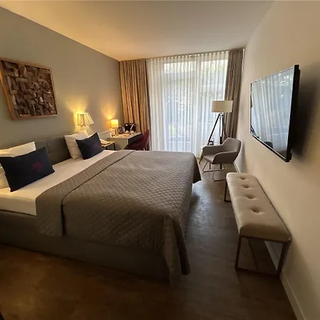 Am Schloss Ξενοδοχείο 3*