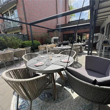 Am Schloss Ξενοδοχείο Ahrensburg