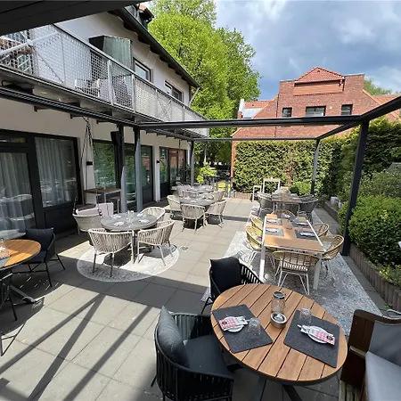 Ξενοδοχείο Am Schloss