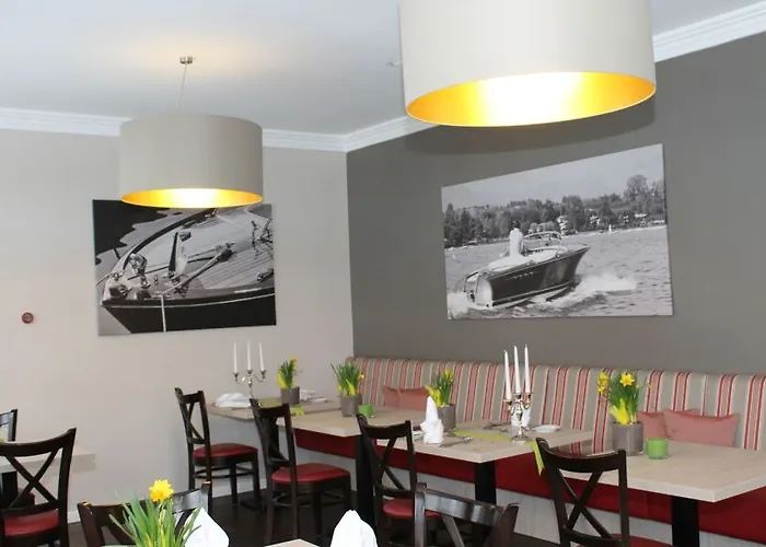 Am Schloss 3* Ahrensburg